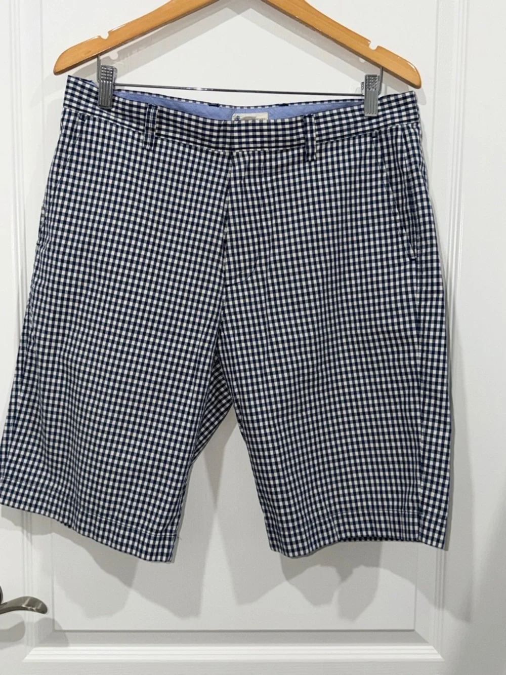 J. Crew Men’s Shorts Navy Blue White Gingham Check 100% Cotton Flat Front 34”